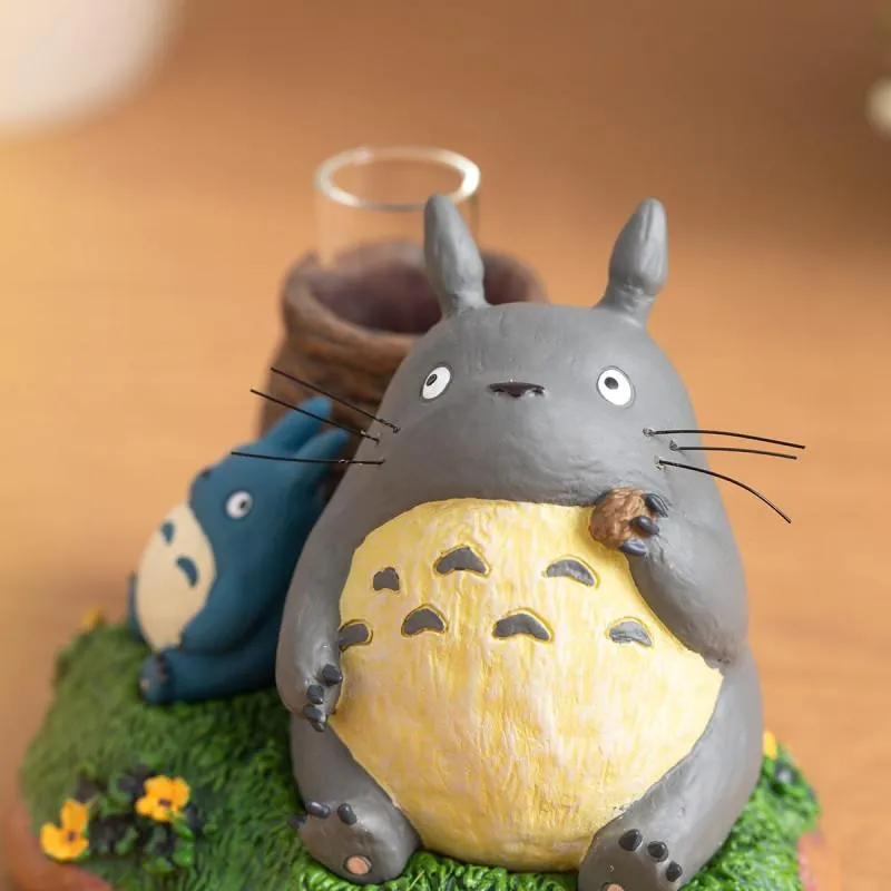 MY NEIGHBOR TOTORO - Totoro rest - Vase 9.5x11x8.5cm